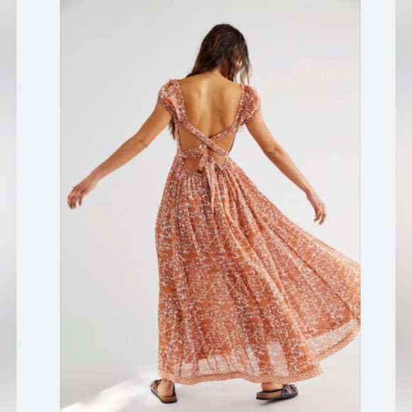 flower country style dress ULTRAVIOLET MAXI DRESS- TEA COMBO ~ FREE PEOPLE - Picture 3 of 16